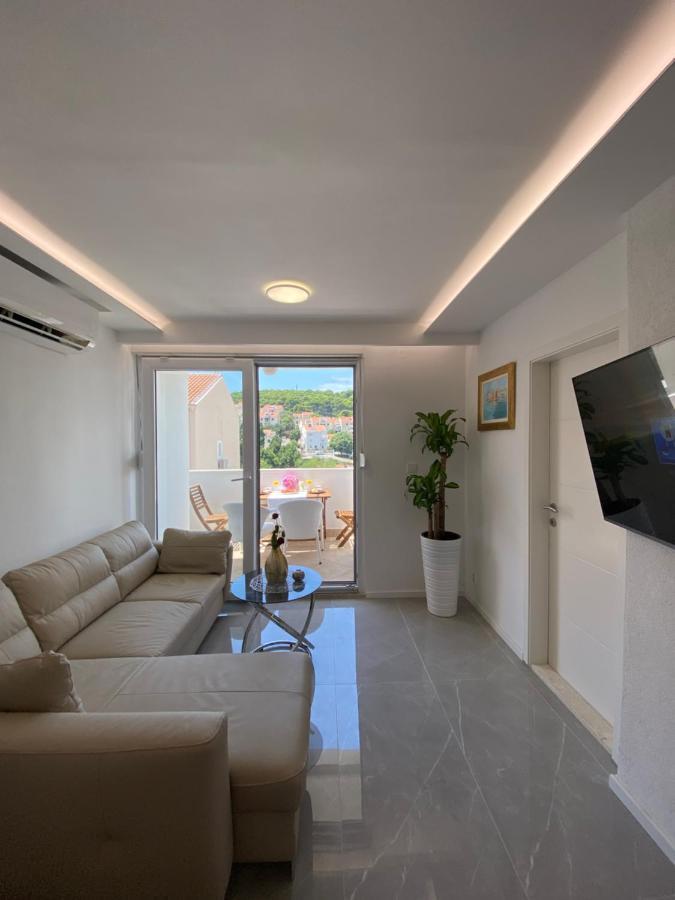 White Sapphire Apartment Дубровник Экстерьер фото
